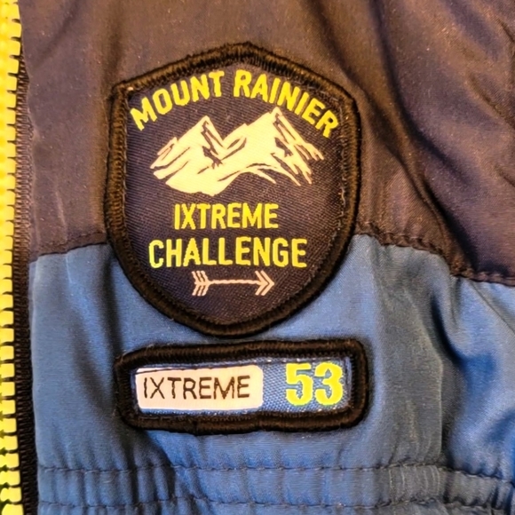 Winter Gear Bundle Option! 2 Coats & a pair of Overhaul Snow pants. - Picture 4 of 8